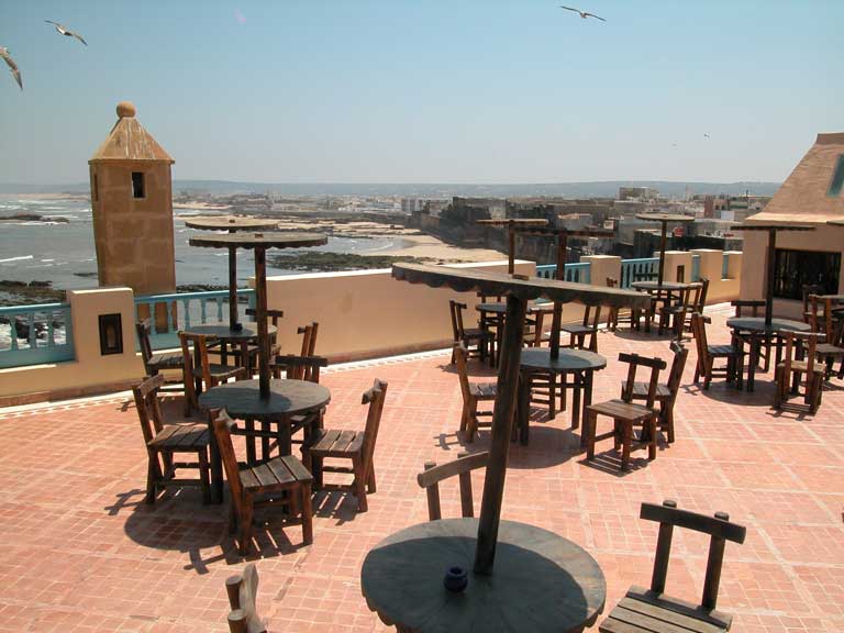Riad Mimouna - roof terrace and bar