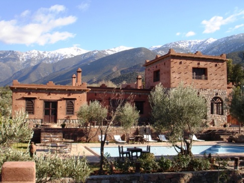 Chez Momo - view of main building and High Atlas